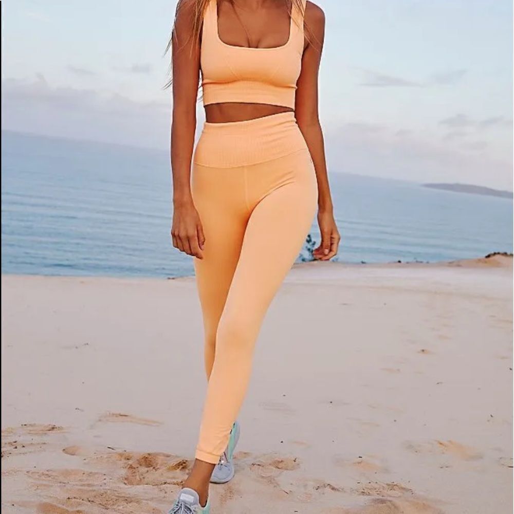 NWT FP Movement High-Rise 7/8 Length Good Karma Leggings | Peach Horizon